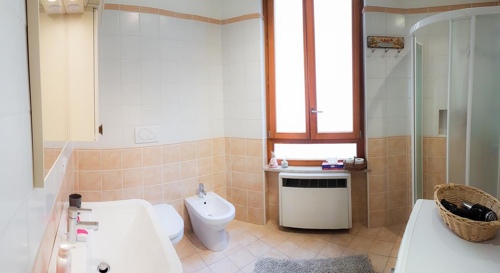 Apartament Deluxe Quattro Spade Verona Exterior foto