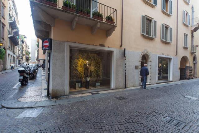 Apartament Deluxe Quattro Spade Verona Exterior foto